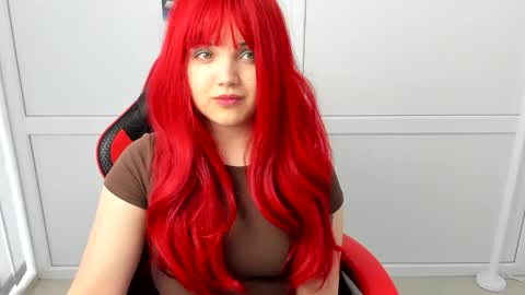 Snapshot of catrine_cute chatting on 04.18.26 Catrine online show from 04.18.26