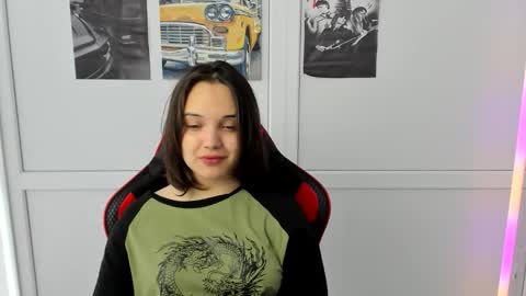 Snapshot of catrine_cute chatting on 04.23.26 Catrine online show from 04.23.26