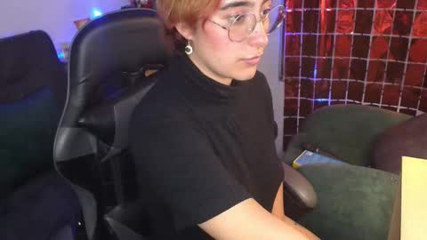 im MIA  -Independent Model  MY OF is catsito3 online show from 02.28.26