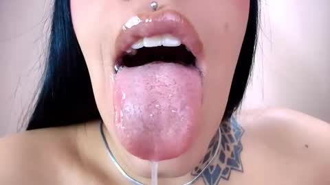 Cattleya online show from 01.13.26