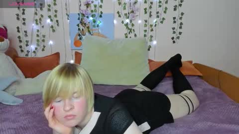 cattie_w_ online show from 10.21.25
