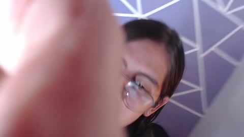 Snapshot of cava_pretty chatting on 12.16.24 cava_pretty online show from 12.16.24