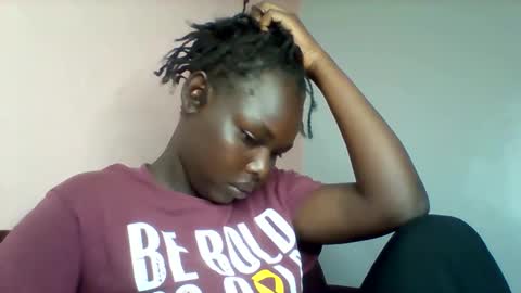 Snapshot of cavy_sweet chatting on 03.19.26 Mecy online show from 03.19.26