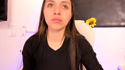 Snapshot of cayetana_01 chatting on 07.17.26 cayetana online show from 07.17.26