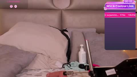 caylincollins online show from 04.11.26