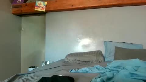 Snapshot of cclovefrench chatting on 09.22.25 cclovefrench online show from 09.22.25