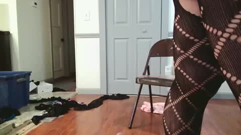 Snapshot of cdalexis33 chatting on 02.21.26 a online show from 02.21.26