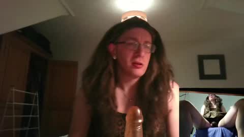 Snapshot of cdjennyharvey chatting on 03.17.26 Jenny online show from 03.17.26