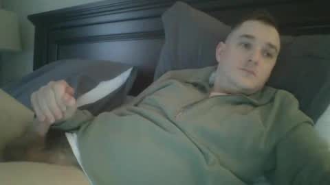 Snapshot of cdn27 chatting on 10.31.25 cdn27 online show from 10.31.25