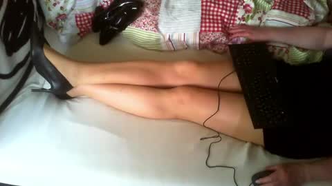 Snapshot of cdvany chatting on 05.27.26 cdvany online show from 05.27.26