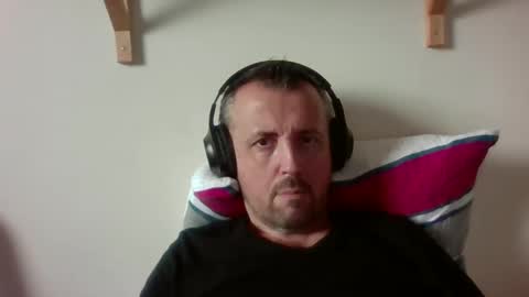 Snapshot of cebcool chatting on 02.23.25 Sb online show from 02.23.25