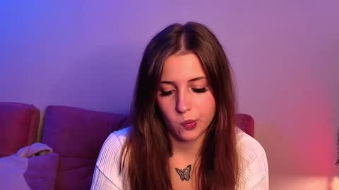 Lina  online show from 10.22.25