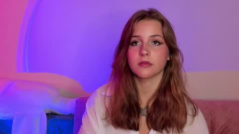 Lina  online show from 11.13.25