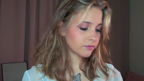 Lina  online show from 04.07.26