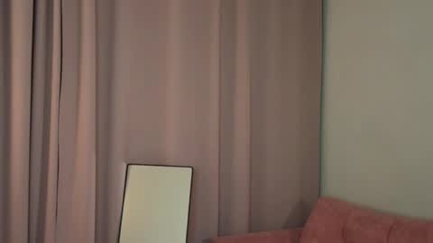 Lina  online show from 04.12.26