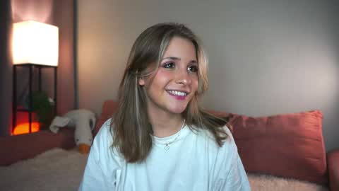 Snapshot of ceceliapidcock chatting on 04.24.26 Lina online show from 04.24.26