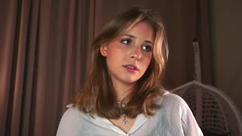 Snapshot of ceceliapidcock chatting on 05.02.26 Lina online show from 05.02.26