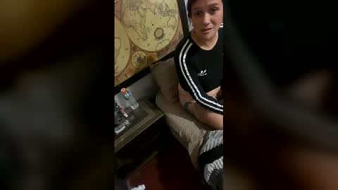 Snapshot of cecilgabyxxx chatting on 05.17.26 cecilgabyxxx online show from 05.17.26