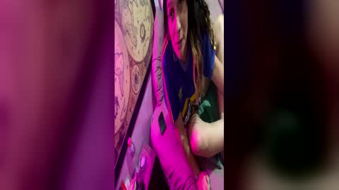 Snapshot of cecilgabyxxx chatting on 05.19.26 cecilgabyxxx online show from 05.19.26