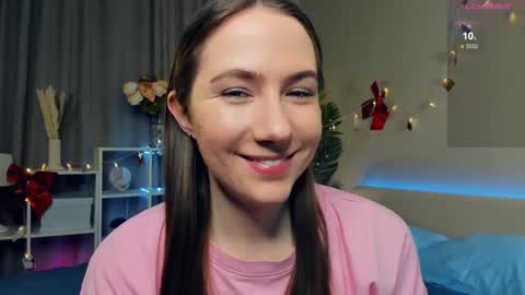 Josie Manesi online show from 02.14.25