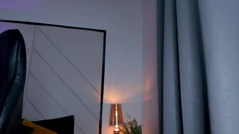 Snapshot of celene_rosejs chatting on 05.17.26 celene_rosejs online show from 05.17.26