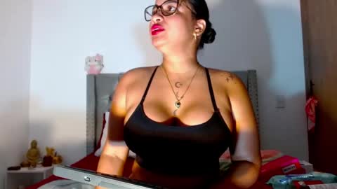 Snapshot of celeneortiiz chatting on 07.01.26 celeneortiiz online show from 07.01.26