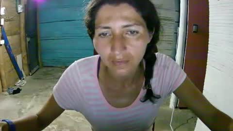 Snapshot of celeste198694 chatting on 02.06.25 celeste198694 online show from 02.06.25
