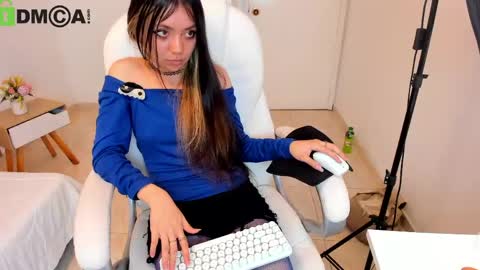 Snapshot of celeste_belmontt chatting on 05.24.26 Celeste online show from 05.24.26