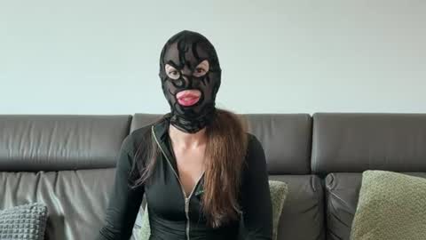 Snapshot of celeste_grayson chatting on 06.14.26 celeste grayson online show from 06.14.26