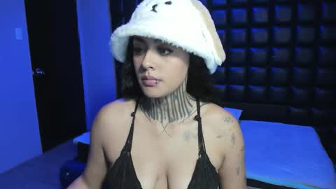 celeste owen18 online show from 11.22.25