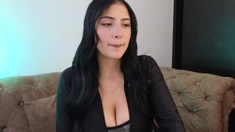 Celeste Tailor online show from 02.04.25