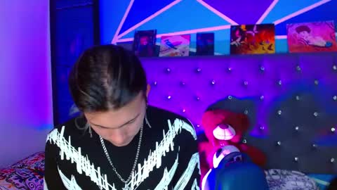 I am Valentinn online show from 02.03.26