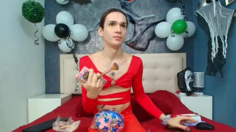 Snapshot of celestial_queen_ chatting on 10.24.25 Celestial online show from 10.24.25