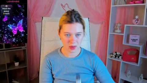 Snapshot of celestinemauriac chatting on 06.08.26 your cute kitty online show from 06.08.26