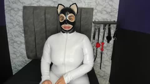       online show from 01.11.25