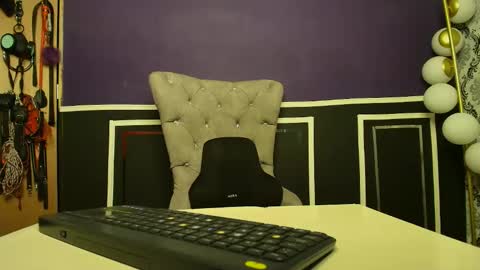Snapshot of celestte_sweet chatting on 04.21.26 online show from 04.21.26