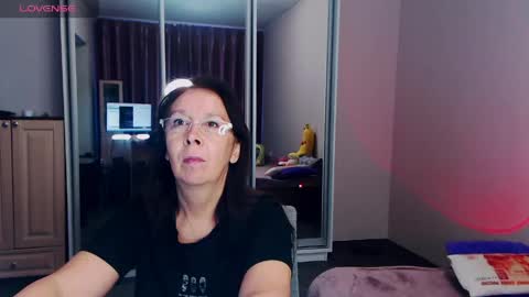 Snapshot of celine_faer1 chatting on 04.29.26 Celine online show from 04.29.26