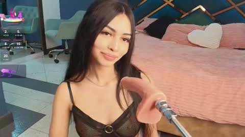 Snapshot of celine_golden chatting on 09.29.25 CELINE online show from 09.29.25