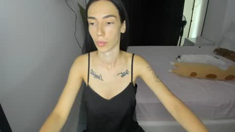 Snapshot of celine_roxelle chatting on 07.15.26 Celine Roxelle online show from 07.15.26