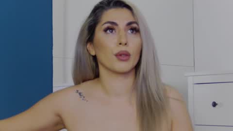 CelineMeyer online show from 10.11.25