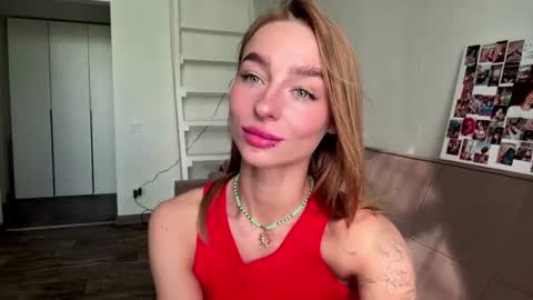 Snapshot of celineruppert chatting on 06.24.26 Amilia online show from 06.24.26