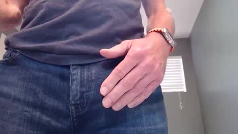 Snapshot of centerfield24 chatting on 03.02.25 Centerfield online show from 03.02.25