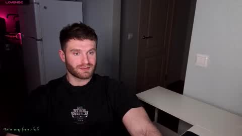 Snapshot of centurion_1 chatting on 02.05.26 Bruce online show from 02.05.26