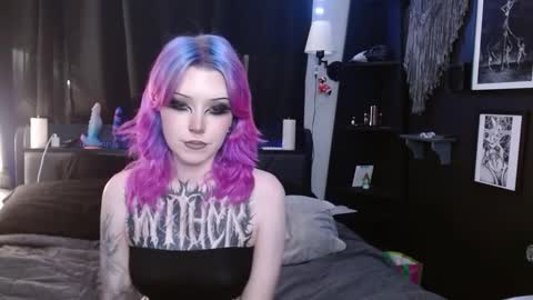 Averi online show from 01.25.25