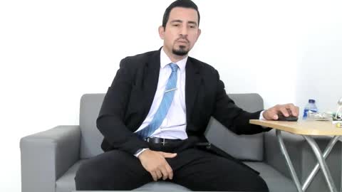 Snapshot of cesar_dant chatting on 09.11.25 Cesar online show from 09.11.25