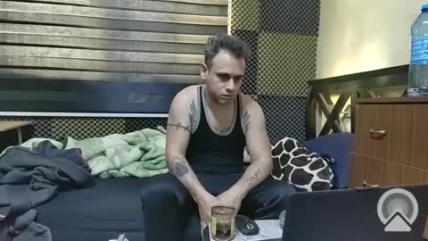 Snapshot of cezar46 chatting on 12.29.24 cezar online show from 12.29.24