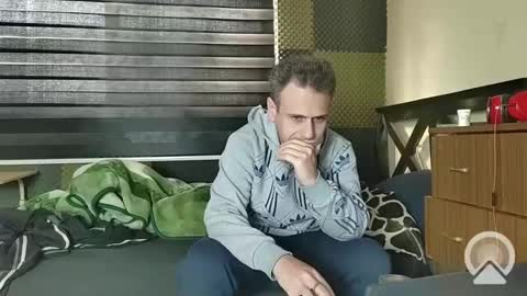 Snapshot of cezar46 chatting on 01.02.25 cezar online show from 01.02.25