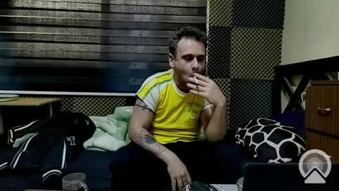 Snapshot of cezar46 chatting on 01.14.25 cezar online show from 01.14.25