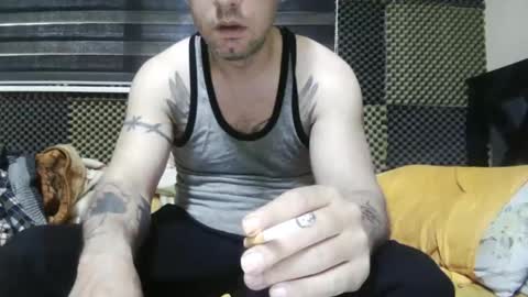 Snapshot of cezar46 chatting on 10.30.25 cezar online show from 10.30.25