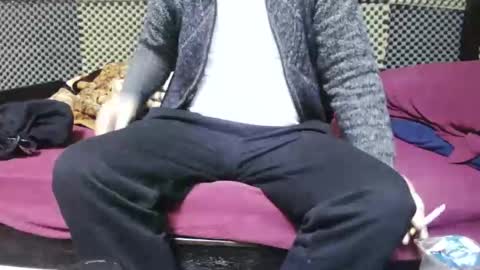 Snapshot of cezar46 chatting on 11.17.25 cezar online show from 11.17.25